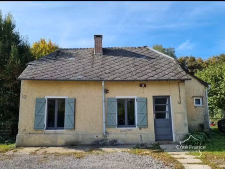 aisne (02) -thenailles - maison de village avec terrain