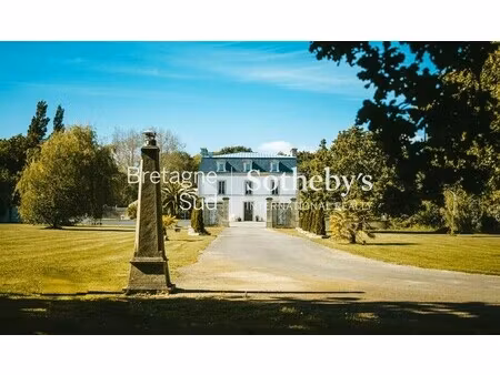 maison de luxe à vendre à plomeur