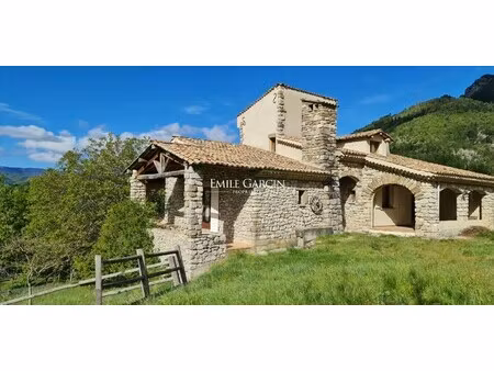 exploitation agricole à vendre à sisteron