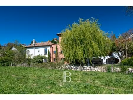 maison de luxe à vendre à massieux