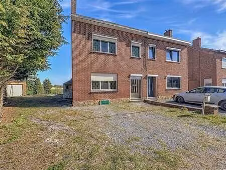 excellente maison 3f a renover totalement