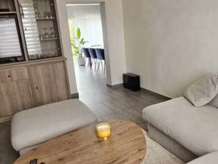 maison 3 façades à ham-sur-heure  1161m²