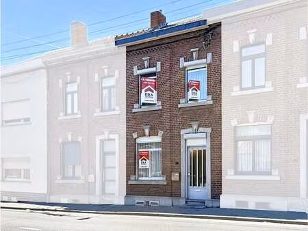 maison 2 chambres avec très beau jardin à ans