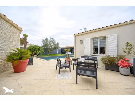 vente maison 6 pièces 175 m² à dompierre-sur-mer (17139)  628 200 €