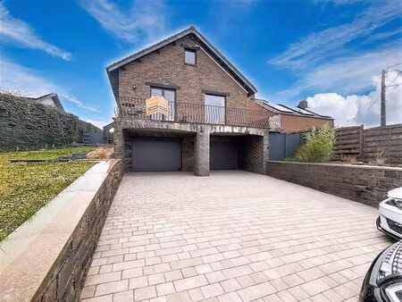 villa 4 façades à vendre à fosses-la-ville