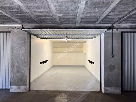 annecy _ garage / box en sous-sol d'environ 16 m²  à vendre