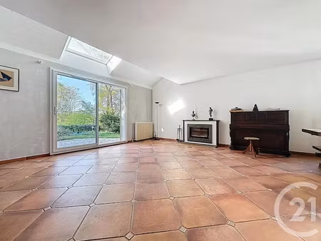 vente maison 7 pièces 130 m² à buc (78530)  800 000 €