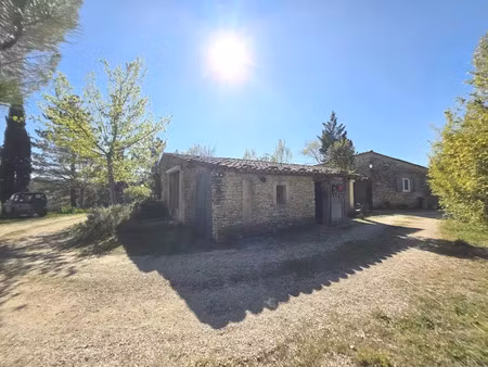vente propriété 7 pièces 150 m² à gordes (84220)  1 200 000 €