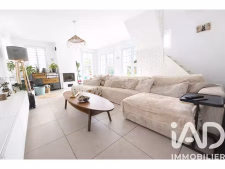 vente maison 6 pièces 130 m² vred (59870)