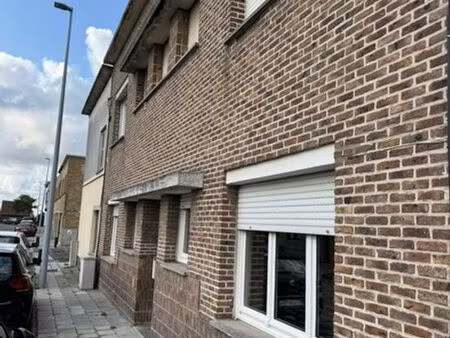 charmant 1-slaapkamer appartement op de eerste verdieping...