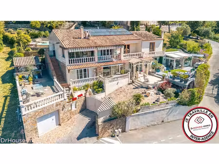 vente maison 12 pièces 301 m² à la croix-valmer (83420)  1 850 000 €