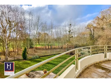 vente maison 8 pièces 220 m² à versailles (78000)  2 180 000 €