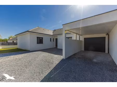 vente maison 4 pièces 114 m² uzos (64110)