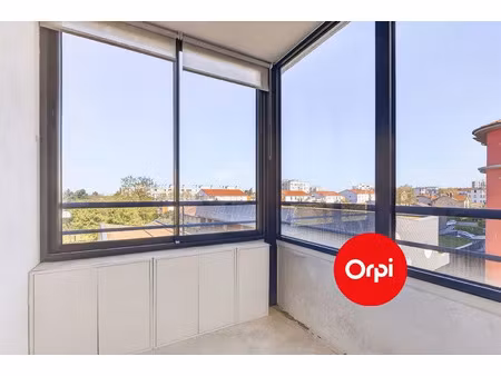 vente appartement 2 pièces 70 m² saint-priest (69800)