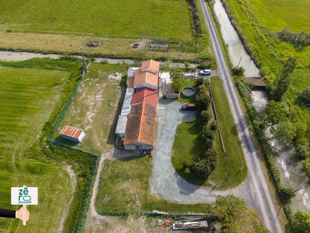 maison de caractère à vendre à moreilles 133 m2 4 chambr