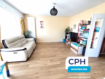 vente appartement 4 pièces 100 m² à pontoise (95000)  215 000 €