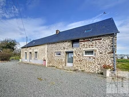 belle maison de campagne avec dépendances