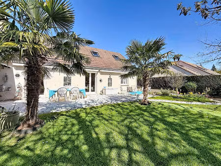 maison individuelle - les essarts-le-roi (78690) - quartier saint hubert 130 m² - 6 pièces