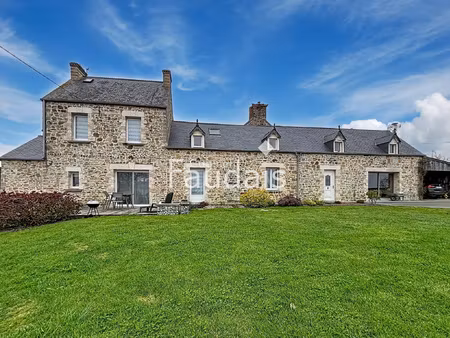 longère en pierre + petite maison