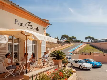 vente commerce 21 pièces 528 m² le castellet (83330)