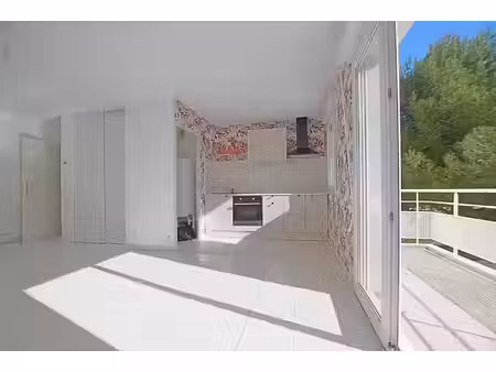 2 pièces résidence astrolabe avec piscine