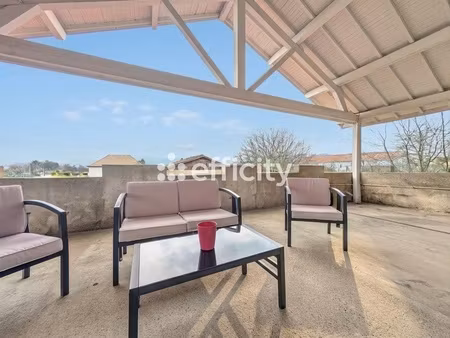 appartement 6 pièces - 160 m²