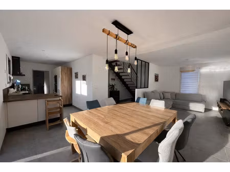 maison 6 pièces - 120 m²