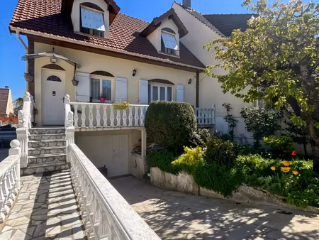 vente maison 6 pièces 115 m² villecresnes (94440)