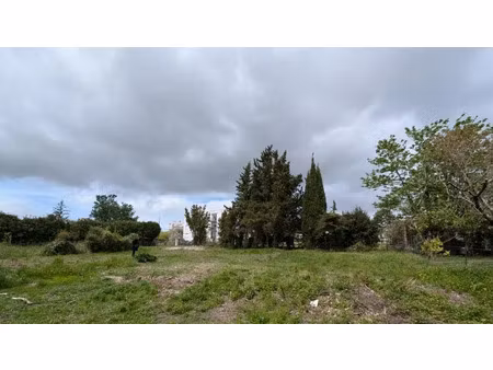 vente terrain 910 m² à saintes (17100)  63 000 €