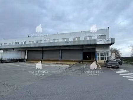 vente local d'activités 1 330 m²
