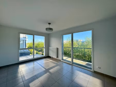 appartement bondoufle 3 pièce(s) 60.50 m2