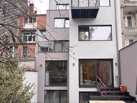 immeuble de rapport moderne et exceptionnel à ganshoren 595