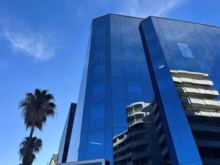 location bureaux 779 m²