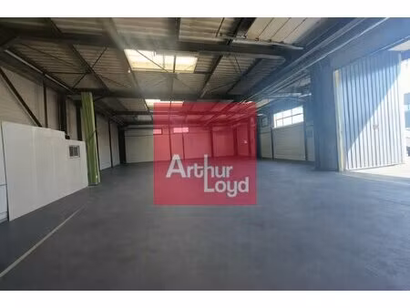 location local d’activités clermont ferrand 63100 1400m²