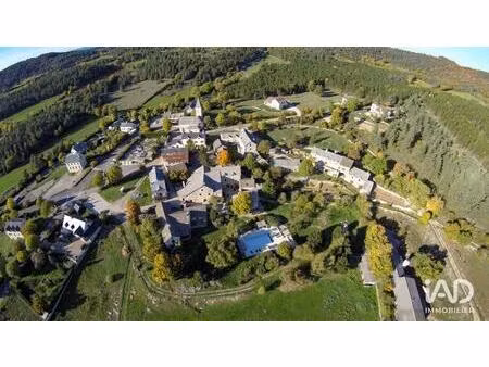 vente murs commerciaux 30 000 m²