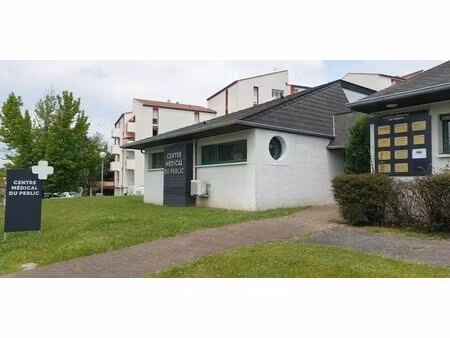 location local d'activités 30 m²