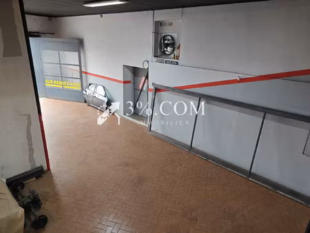 pompey local professionnel de 190 m2 avec mezzanine