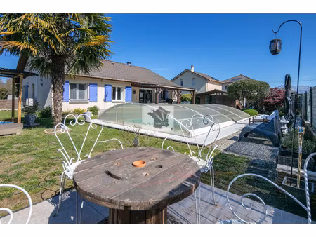 rare a la vente - maison individuelle de plain-pied avec pis