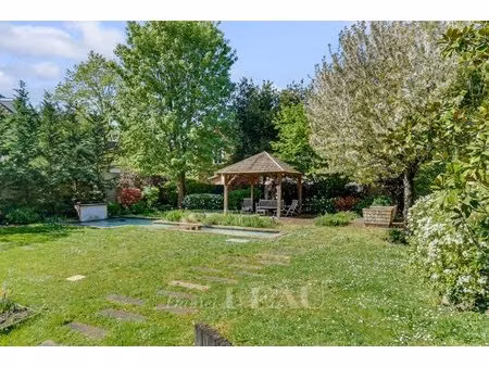 versailles le chesnay – plateau st antoine – maison contemporaine 481 m²  jardin  garage  