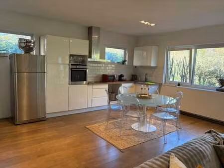 studio meublé à rhode-saint-genèse