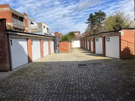 parking / garage