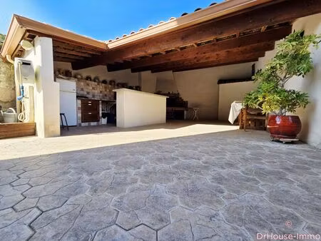 maison 6 pièces 227m2 avec dépendance et garage