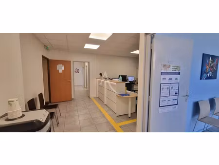 vente locaux professionnels 164 m² à blois (41000)  300 000 €