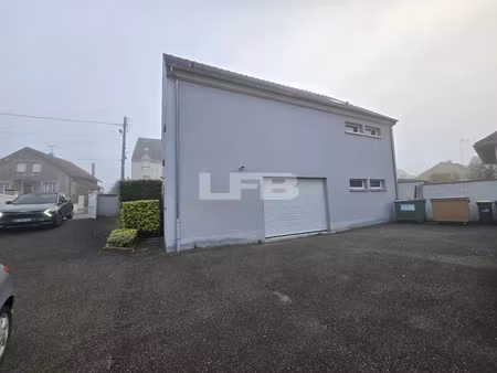 vente locaux professionnels 5 pièces à chambly (60230)  465 000 €
