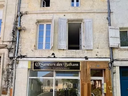 vente immeuble 0 pièces à pons (17800)  87 920 €