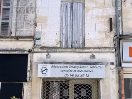 vente immeuble à pons (17800)  56 000 €