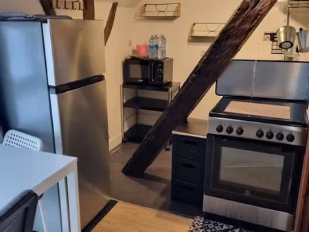 location meublée appartement 1 pièce 18 m² à magny-en-vexin (95420)  560 €