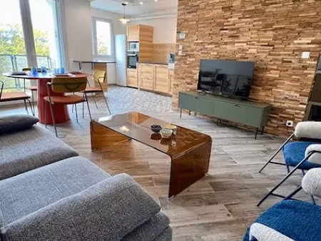 location meublée locaux professionnels 5 pièces 10 m² à orleans (45000)  440 €