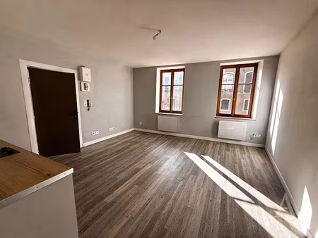 location appartement 2 pièces 35.6 m² à jouy-aux-arches (57130)  580 €