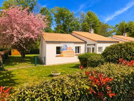 vente maison à bouaye (44830) : à vendre / 85m² bouaye
